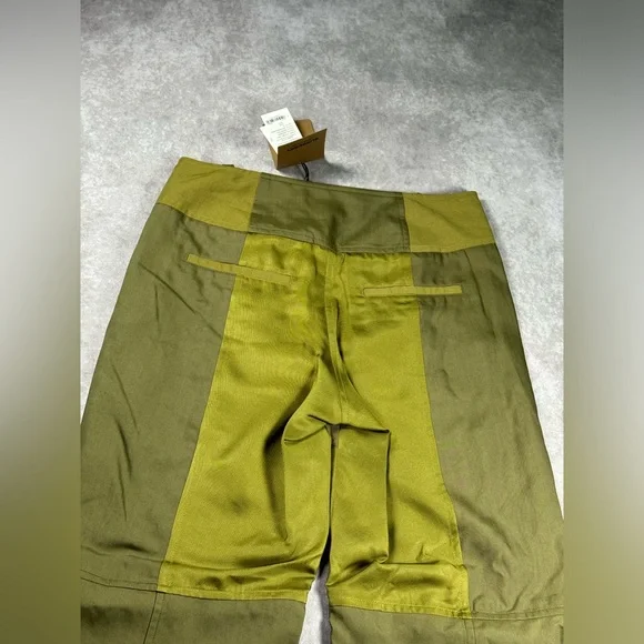 Burberry Pants - Picture 7 of 8